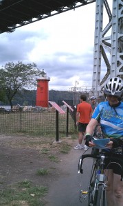 NYC Cyclists at Lighthouse below GWashington bridge