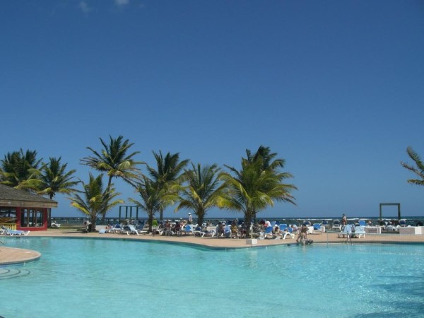 One of the oceanside swimming pools at Coconut t Bay. 